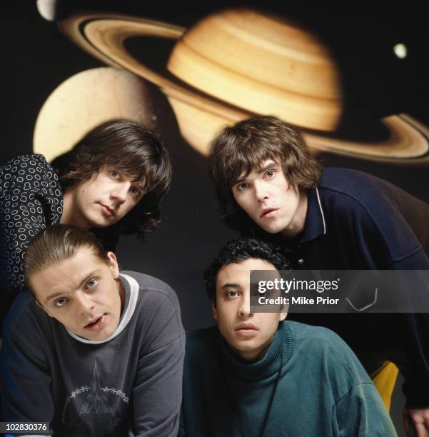 1,915 The Stone Roses Photos & High Res Pictures - Getty Images