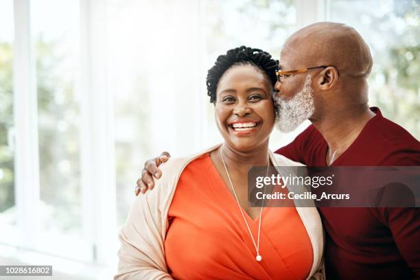 nobody inspires happiness quite like my hubby - black couples kissing stock pictures, royalty-free photos & images