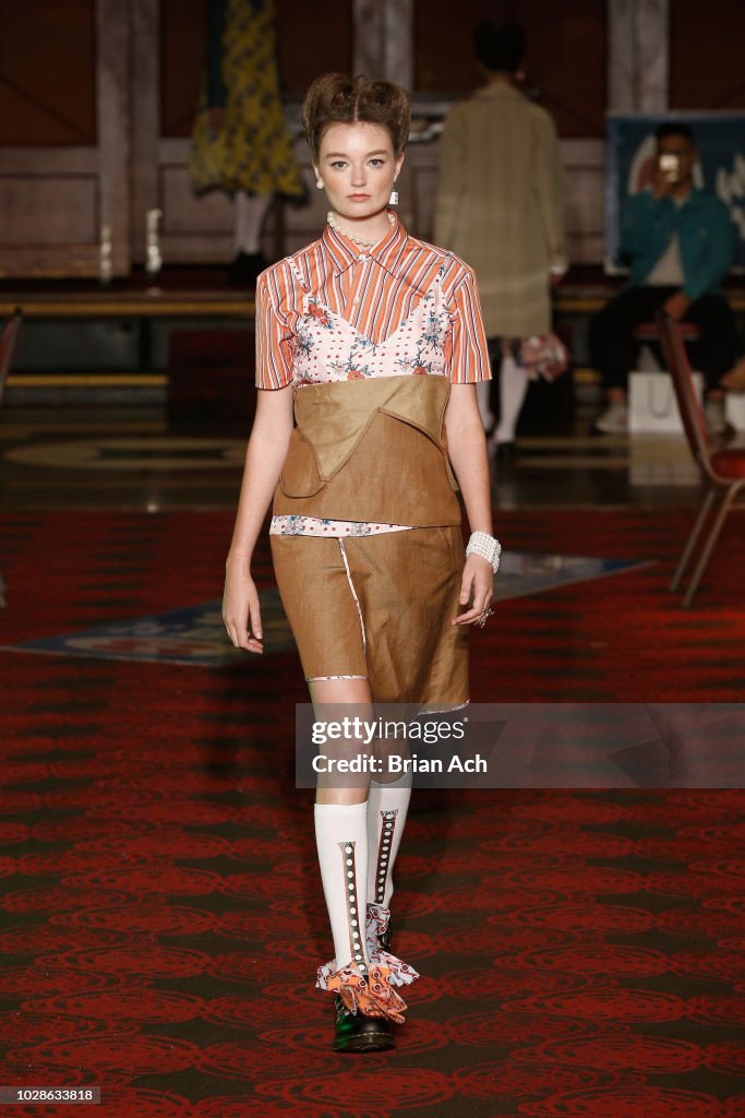 Snow Xue Gao S/S 2019 Runway Show