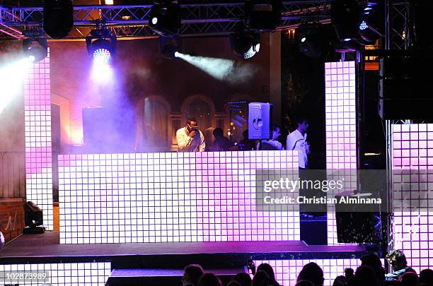 Will.i.am of the Black Eyed Peas performs during the Byblos Summer Party at Byblos Hotel on July 13, 2010 in Saint-Tropez, France.