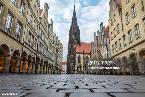 arcades on the principal market in münster - north rhine westphalia stock pictures, royalty-free photos & images