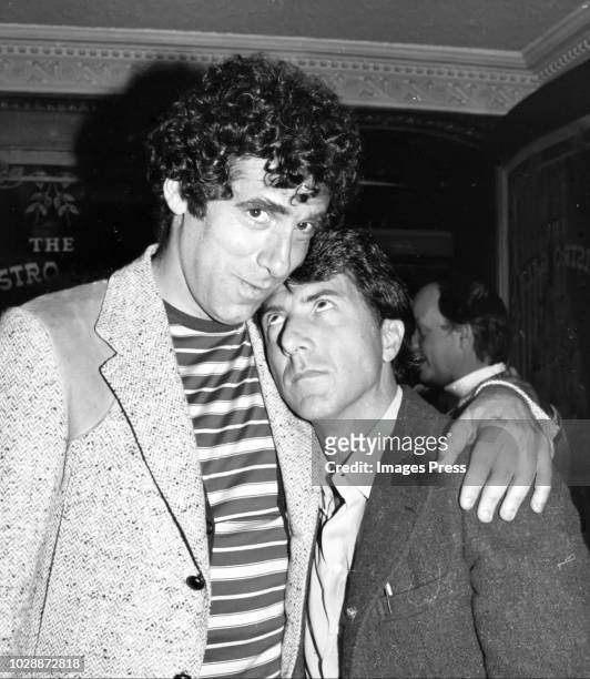 Elliott Gould and Dustin Hoffman circa 1980 in New York.