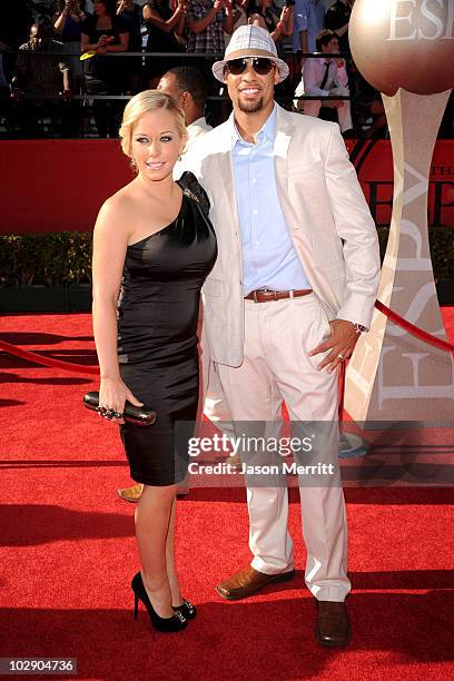 Personality Kendra Wilkinson and husband NFL player Hank Baskett arrive at the 2010 ESPY Awards at Nokia Theatre L.A. Live on July 14, 2010 in Los...