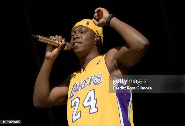 Dizzee Rascal Scotland 4,259 Dizzee Rascal Photos & High Res Pictures - Getty Images