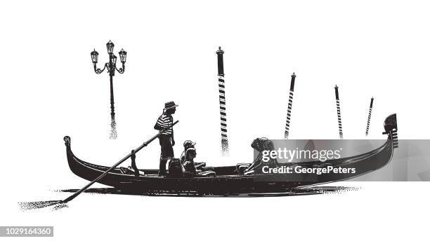 venedig gondel und liegeplatz pole im nebel - venedig gondel stock-grafiken, -clipart, -cartoons und -symbole