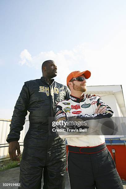 Shaq VS Dale Earnhardt Jr." - In the premiere episode, "Shaq VS Dale Earnhardt Jr.," four-time NBA champion Shaquille O'Neal will race head to head...