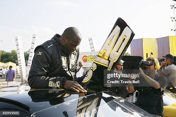 Shaq VS Dale Earnhardt Jr." - In the premiere episode, "Shaq VS Dale Earnhardt Jr.," four-time NBA champion Shaquille O'Neal will race head to head...