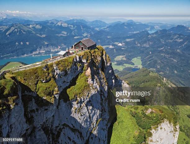 viewpoint on schafberg mountain summit in salzkammergut, upper austria - howse peak stock pictures, royalty-free photos & images