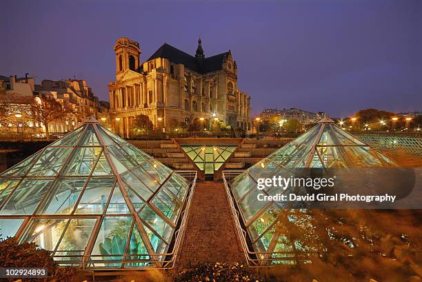 the pyramids of the the forum des halles - glass pyramid paris stock pictures, royalty-free photos & images