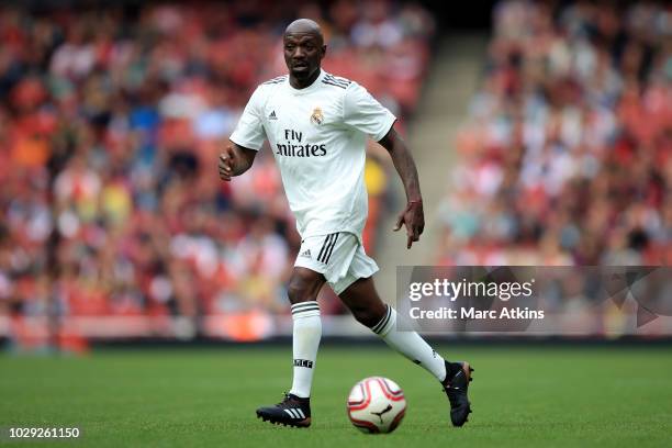 Makelele Claude Makelele Photos Photos and Premium High Res Pictures - Getty Images