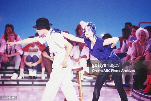 Ruby Dake 201 American Bandstand Dancers Stock Photos, High-Res Pictures, and ...