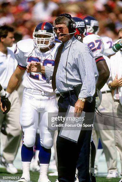 151 Dan Reeves Giants Stock Photos, High-Res Pictures, and Images ...