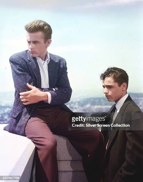 American actors James Dean and Sal Mineo star in the film 'Rebel Without a Cause', 1955.