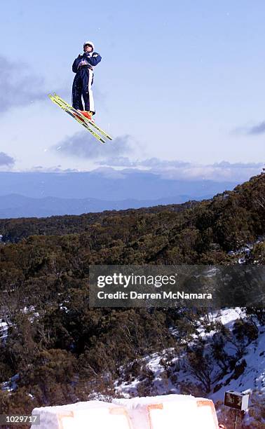 Eric Bergoust from America, wins the first round of the 2000/2001 World Cup, during the Philips Mobile Phones World Aerials, which is being held at...