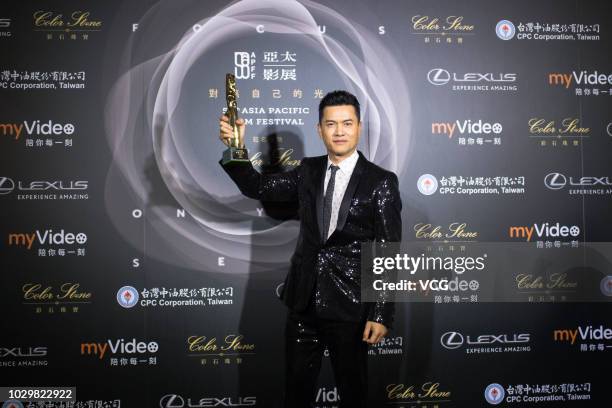 Actor Roland Lui Ray Lui Photos and Premium High Res Pictures - Getty Images