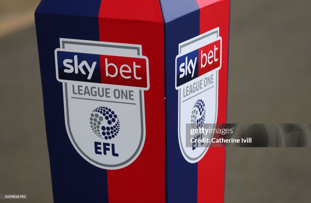 Oxford United v Coventry City - Sky Bet League One