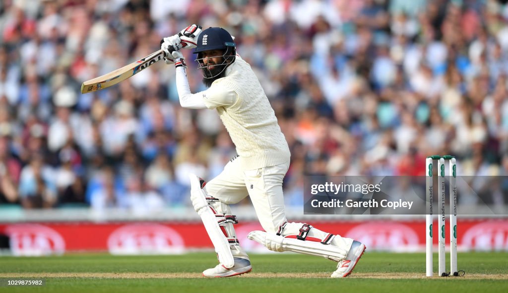 England v India: Specsavers 5th Test - Day Three