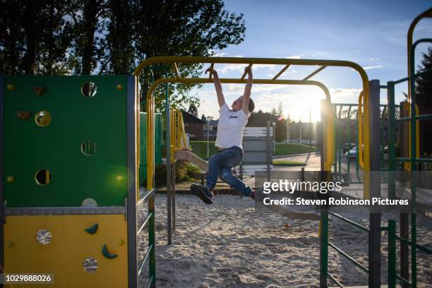 active child - monkey bars stock pictures, royalty-free photos & images