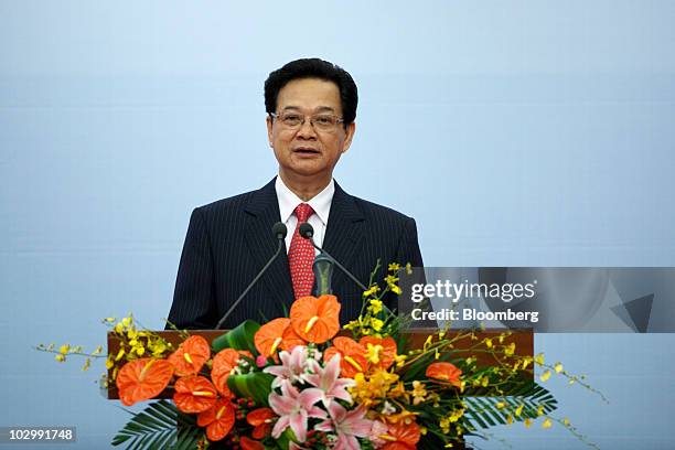 Nguyen Tan Dung, Vietnam's prime minister, delivers an address at the opening ceremony of the 43rd Association of Southeast Asian Nations Ministerial...