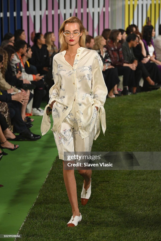 Escada - Runway - September 2018 - New York Fashion Week