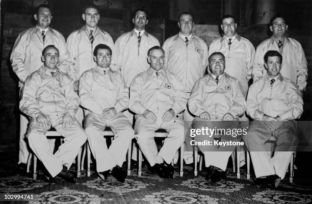 The British Ryder Cup team pose at their London hotel the night before their departure to the US, 15th October 1951. Back row, left to right: Arthur...