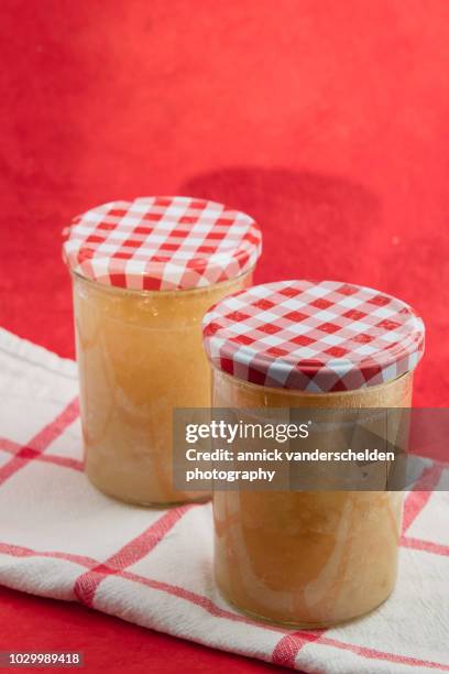 canned applesauce - apple sauce stock pictures, royalty-free photos & images