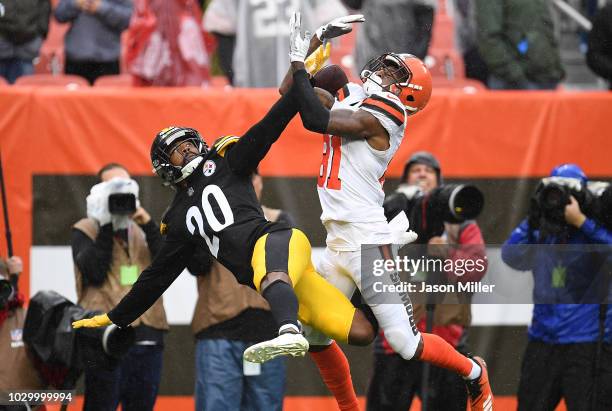 Cameron Sutton of the Pittsburgh Steelers breaks up a pass intended for Rashard Higgins of the Cleveland Browns during the fourth quarter at...