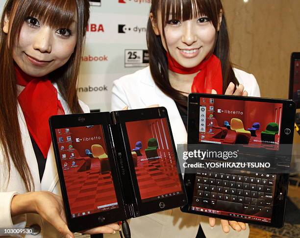 Libretto (Notebook) Photos and Premium High Res Pictures - Getty Images