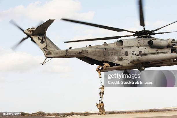 Extraction Point Military Extraction (Military) Photos and Premium High Res Pictures - Getty Images