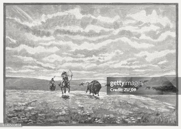 nordamerikanischen indianer jagen büffel, holzstich, veröffentlicht im jahre 1888 - amerikanischer-bison stock-grafiken, -clipart, -cartoons und -symbole