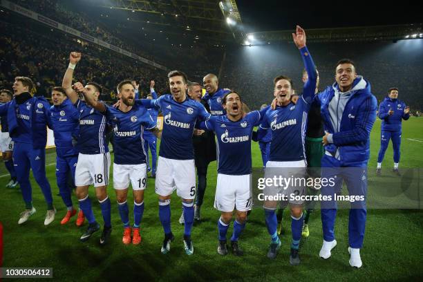 Daniel Caligiuri of Schalke 04, Guido Burgstaller of Schalke 04, Matija Nastasic of Schalke 04, Benjamin Stambouli of Schalke 04, Bastian Oczipka of...