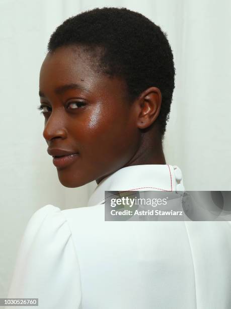 Models pose backstage for TRESemme At Carolina Herrera during New York Fashion Week on September 10, 2018 in New York City.