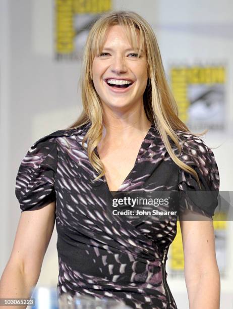 Anna Torv 2010 John Photos and Premium High Res Pictures - Getty Images
