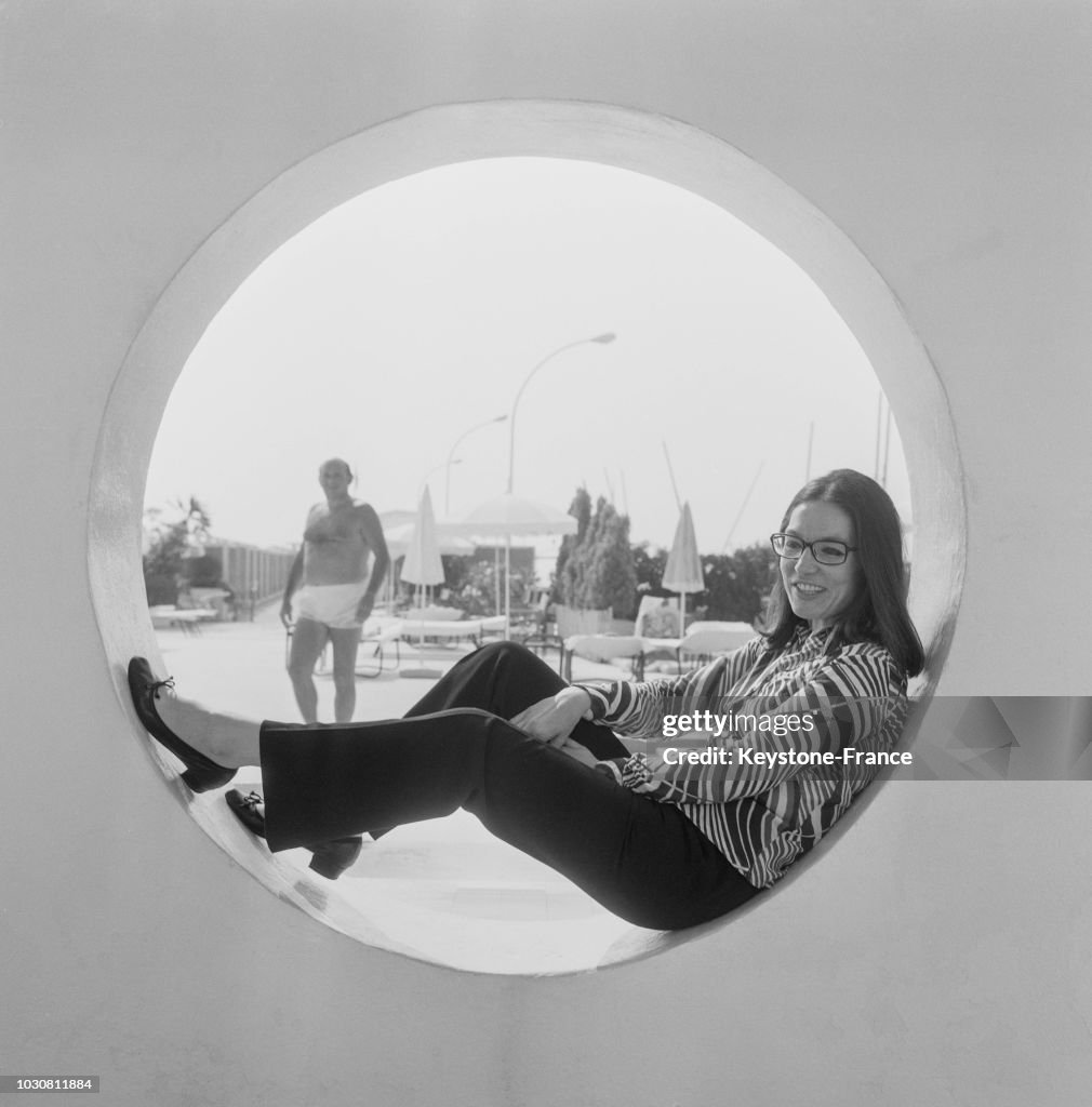 Nana Mouskouri à Cannes