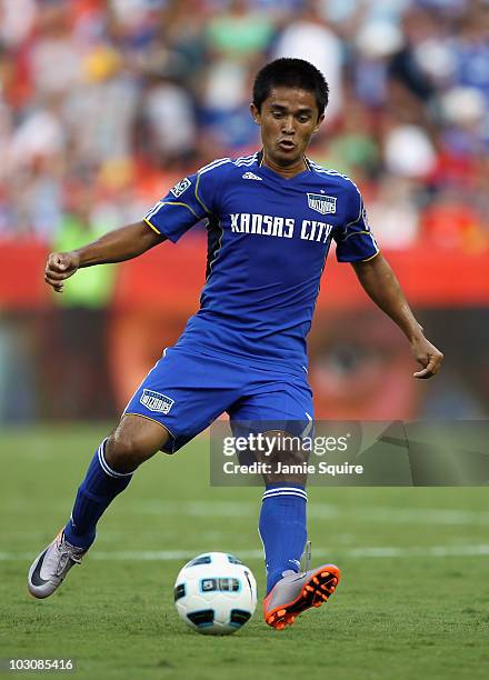 Sunil Chhetri of the Kansas City Wizards controls the ball during the game against Manchester United at Arrowhead Stadium on July 25, 2010 in Kansas...