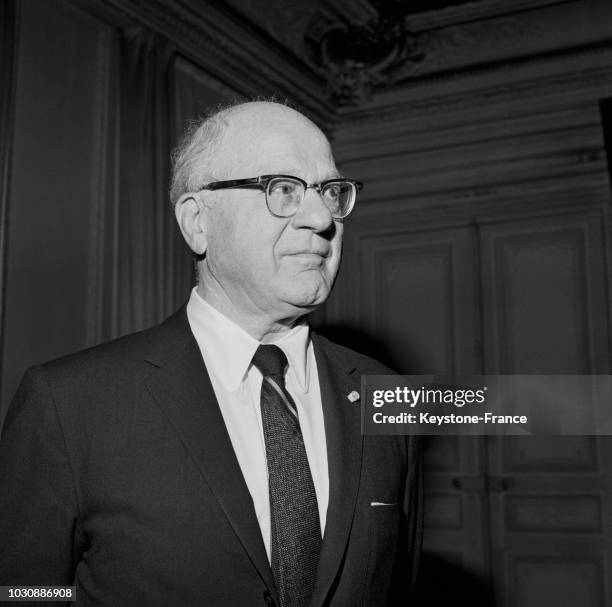 Avery Brundage, Président du Comité International Olympique en février 1967 à Paris, en France.