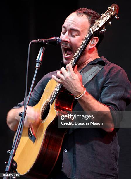 Dave Matthews performs during Day 3 of the 2010 Hullabalou Music Festival at Churchill Downs on July 25, 2010 in Louisville, Kentucky.