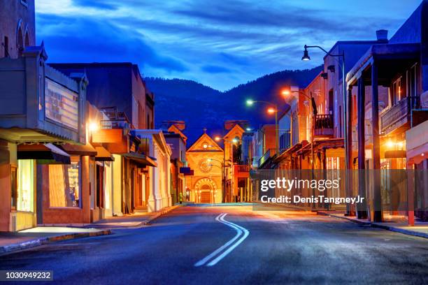 santa fe, new mexico - new mexico stock pictures, royalty-free photos & images