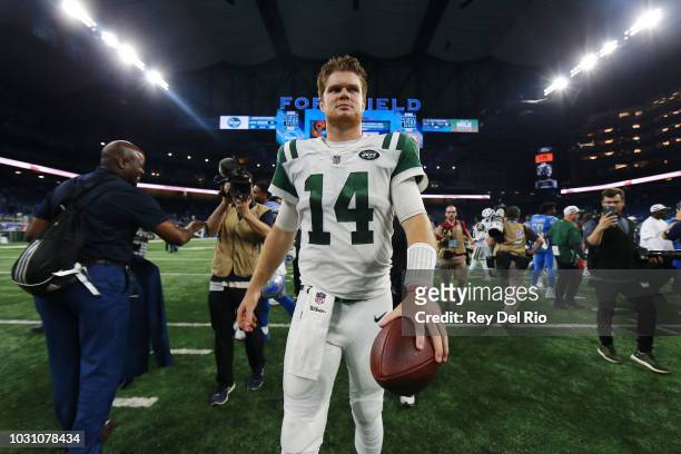 Sam Darnold of the New York Jets exits the field after the game against the Detroit Lions at Ford Field. The Jets won 48 to 17 on September 10, 2018...