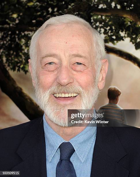 John Mahoney Photos and Premium High Res Pictures - Getty Images