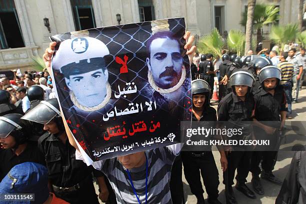 Ismail Awad 60 Awad Ismail Suleiman Photos & High Res Pictures - Getty Images