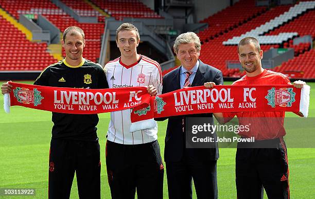 Pool Signings Joe Cole Signs Photos and Premium High Res Pictures - Getty Images