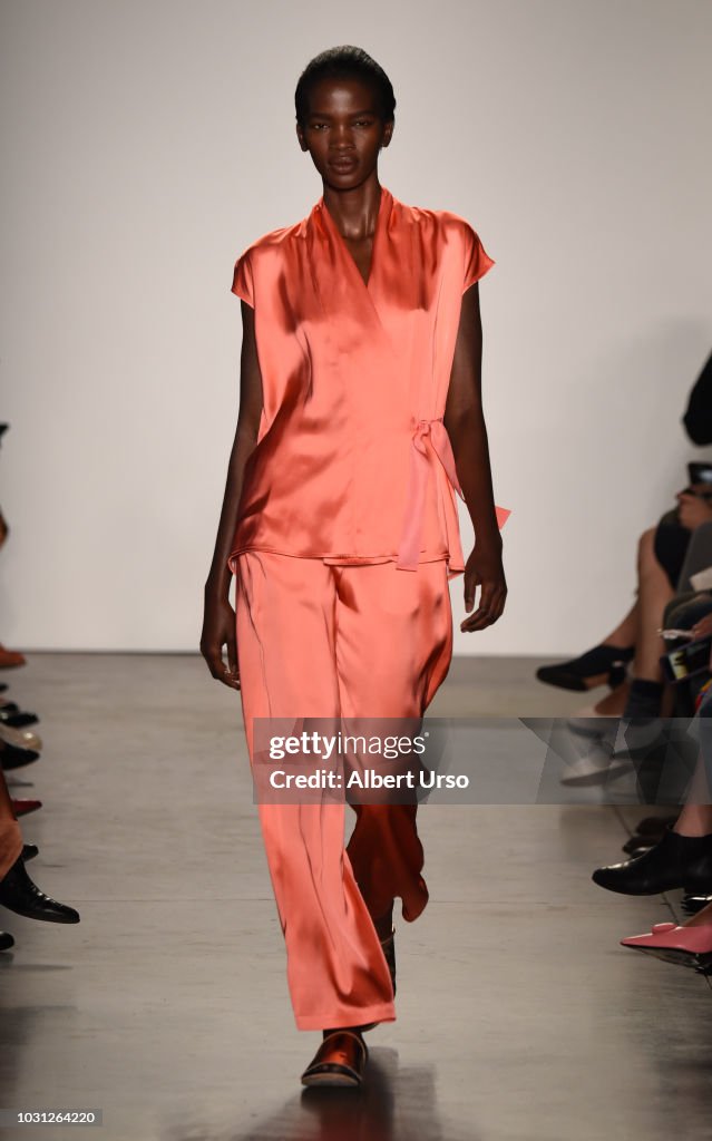 Zero + Maria Cornejo - Runway - September 2018 - New York Fashion Week