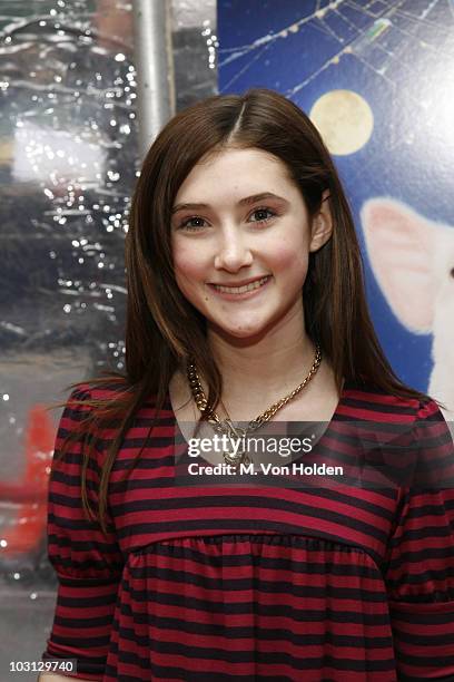 65 Julianna Rose Mauriello Photos & High Res Pictures - Getty Images