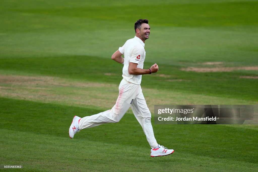 England v India: Specsavers 5th Test - Day Five