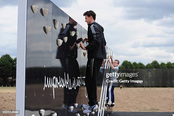 Mayesbrook Park Photos and Premium High Res Pictures - Getty Images