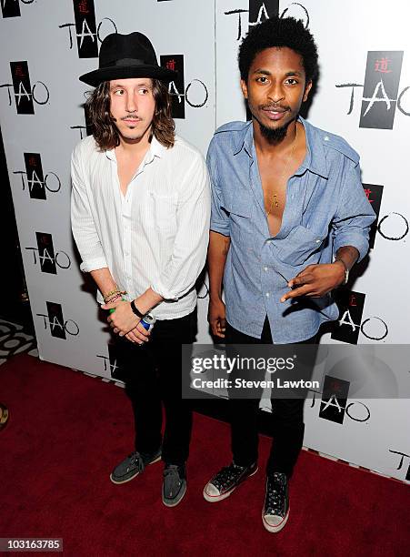 Ciesco Rapper 79 Cisco Rapper Stock Photos, High-Res Pictures, and Images - Getty Images