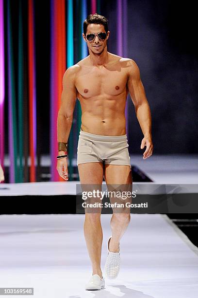 Fashion Trends Fashion Show Mens Swimwear 2018 Nautica Spring 2014
