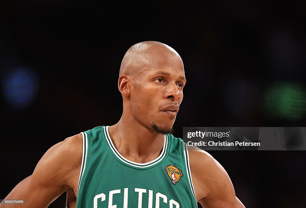 NBA Finals Game 7:  Boston Celtics v Los Angeles Lakers