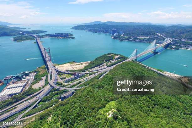 aerial view of tsing ma bridge, hong kong - ponte de tsing ma imagens e fotografias de stock